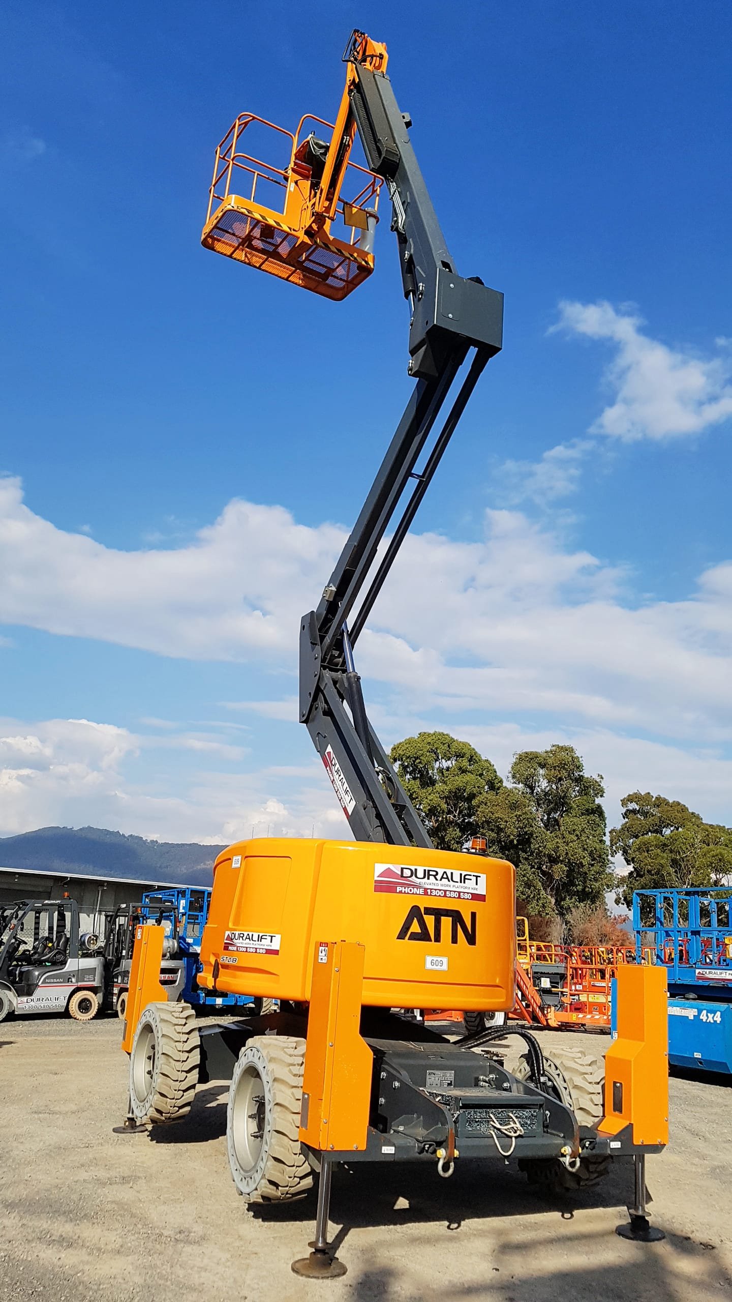 Manlift Kullanımında Rüzgar Hızı Sınırları ve Hava Koşulu Kısıtlamaları - Makina Gündem