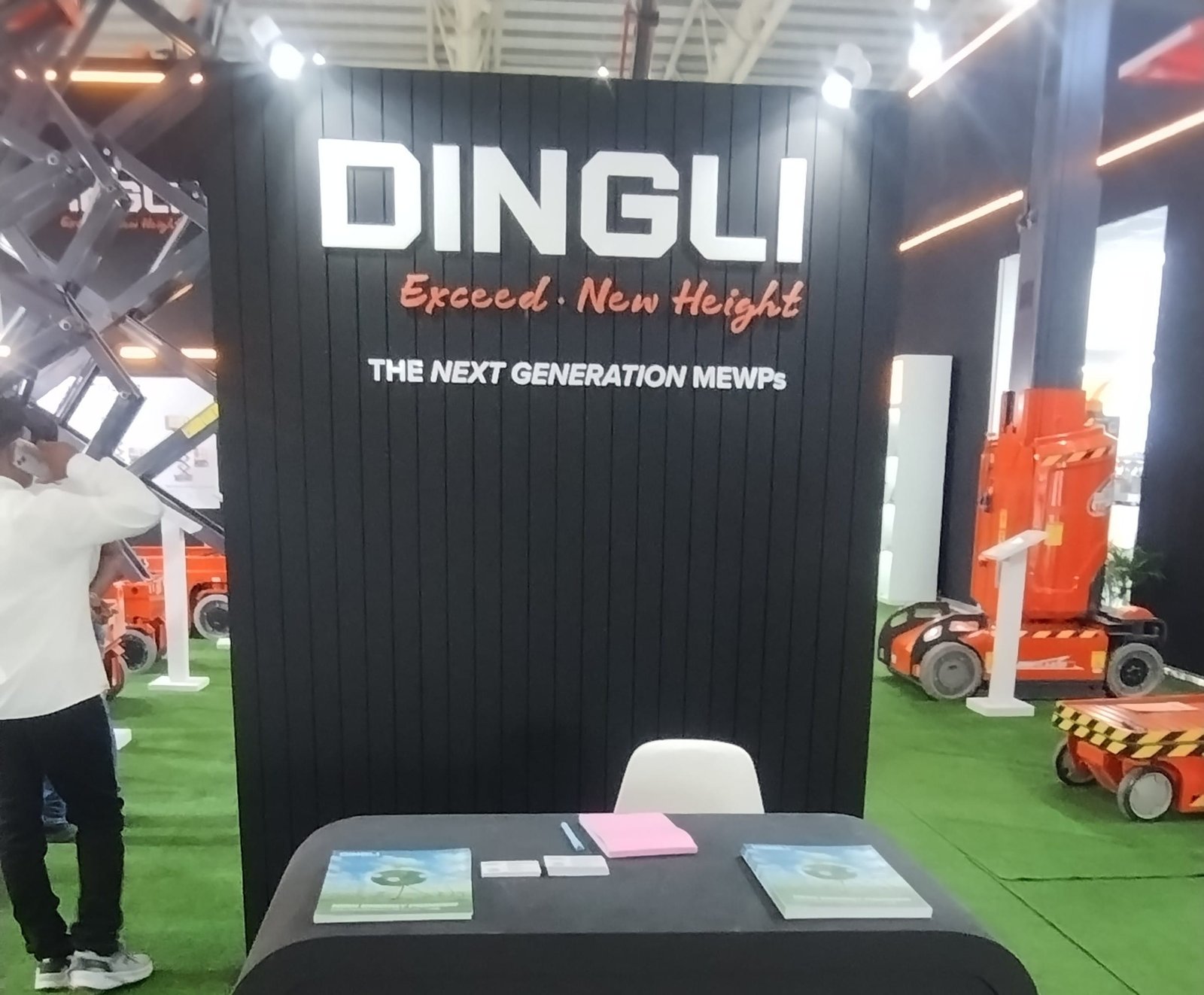 Dingli (MEWP) fuar standi - Makina Gündem
